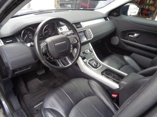 2017 Land Rover Range Rover Evoque SE