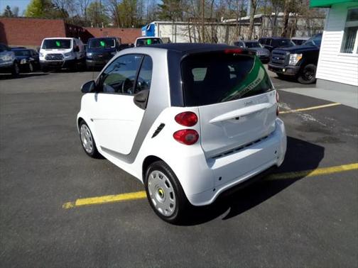 2015 smart ForTwo 2dr Cpe Passion