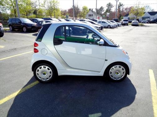 2015 smart ForTwo 2dr Cpe Passion