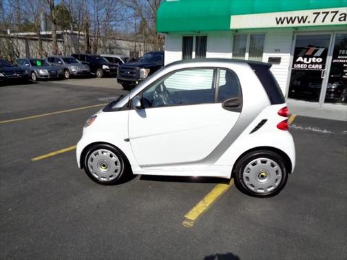 2015 smart ForTwo 2dr Cpe Passion