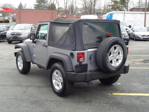 2015 Jeep Wrangler Sport