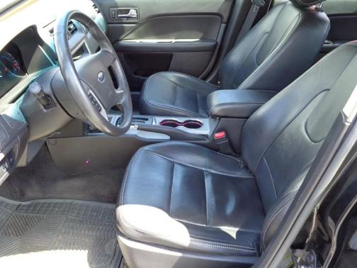Black 2012 Ford Fusion SEL