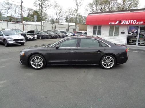 Black 2016 Audi A8 L 4.0T