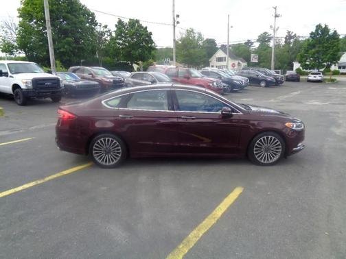 Maroon 2017 Ford Fusion SE