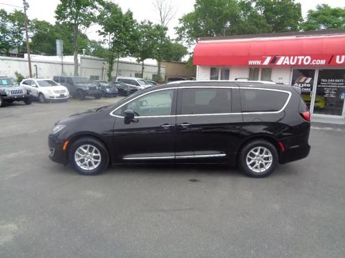 Black 2020 Chrysler Pacifica Touring L