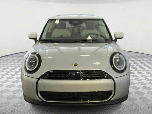 2025 MINI Hardtop Cooper