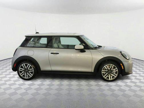 2025 MINI Hardtop Cooper