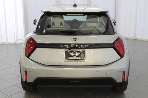 2025 MINI Hardtop Cooper