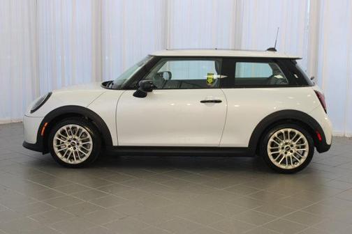 2025 MINI Hardtop Cooper