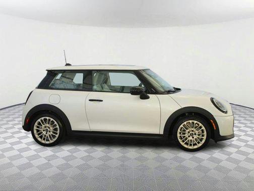 2025 MINI Hardtop Cooper