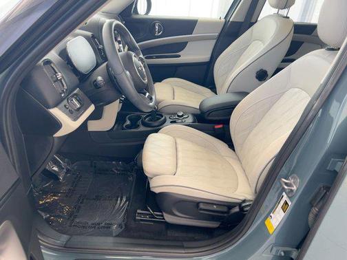 2023 MINI Countryman Cooper S