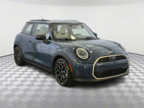 2025 MINI Hardtop Cooper