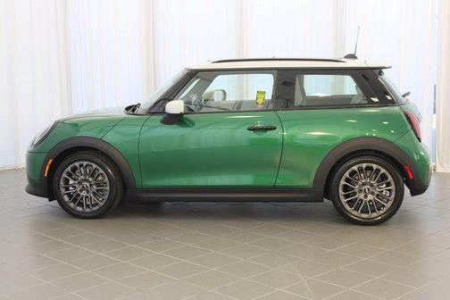 2025 MINI Hardtop Cooper