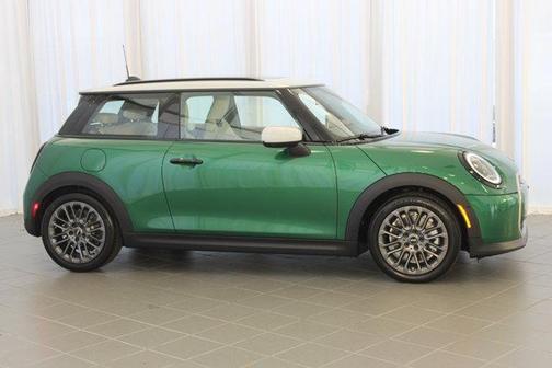 2025 MINI Hardtop Cooper