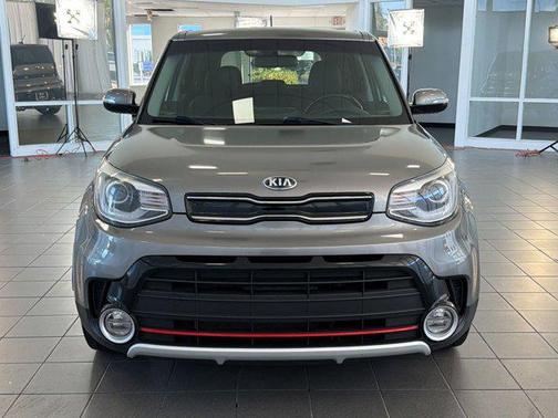 Titanium Gray 2018 Kia Soul !