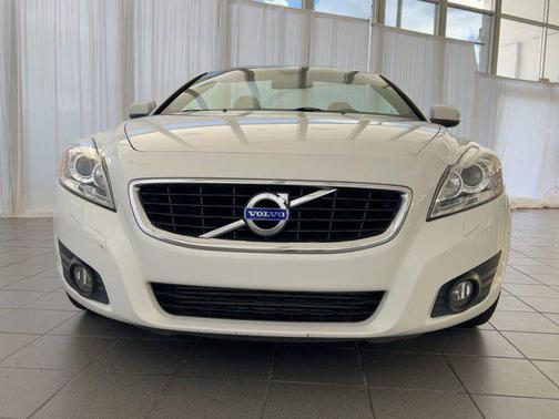 2012 Volvo C70 T5