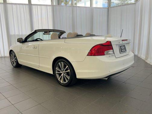 2012 Volvo C70 T5