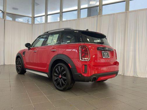 2022 MINI Countryman Oxford Edition