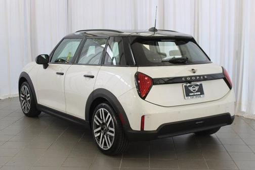 2025 MINI Hardtop Cooper
