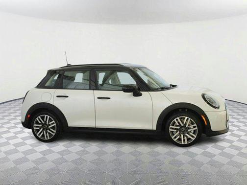 2025 MINI Hardtop Cooper