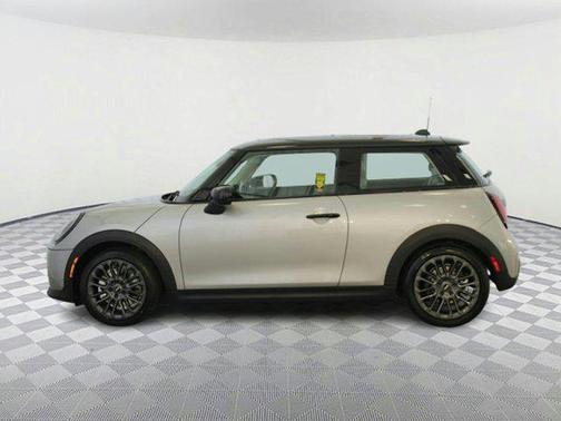 2025 MINI Hardtop Cooper
