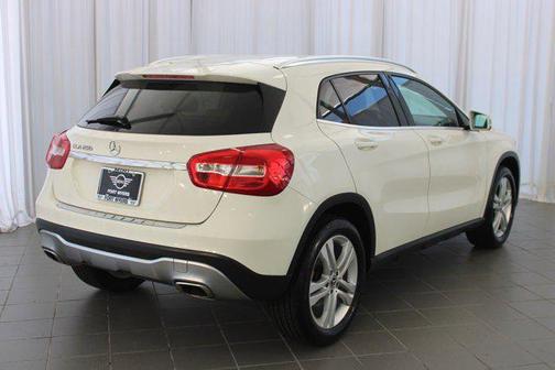 2018 Mercedes-Benz GLA 250 Base