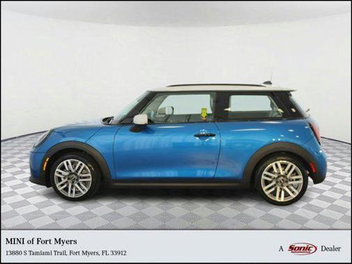 2025 MINI Hardtop Cooper