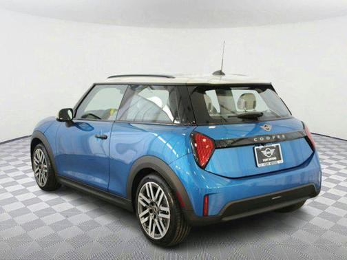 2025 MINI Hardtop Cooper