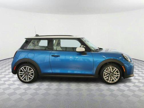 2025 MINI Hardtop Cooper