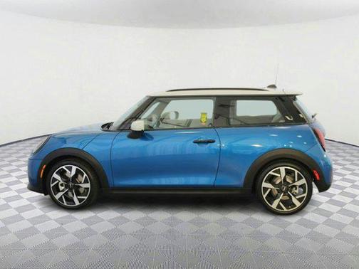 2025 MINI Hardtop Cooper