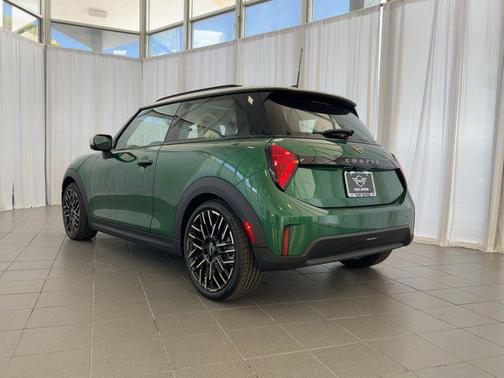 2026 MINI Hardtop Cooper