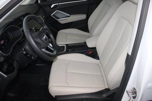 2023 Audi Q3 45 S line Premium Plus