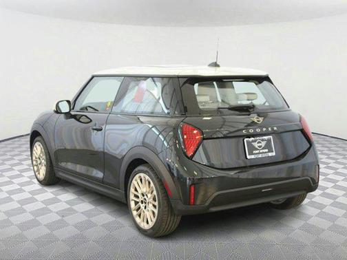 2025 MINI Hardtop Cooper