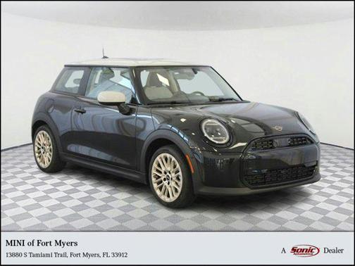 2025 MINI Hardtop Cooper