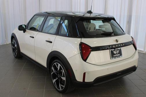 2025 MINI Hardtop Cooper