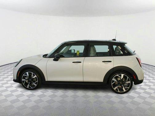 2025 MINI Hardtop Cooper