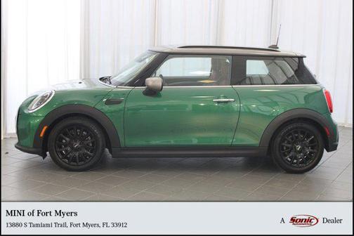 2023 MINI Hardtop Cooper