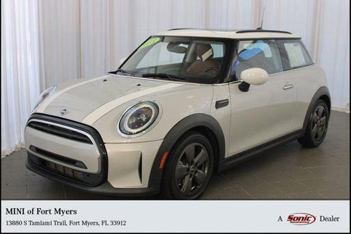 2023 MINI Hardtop Cooper