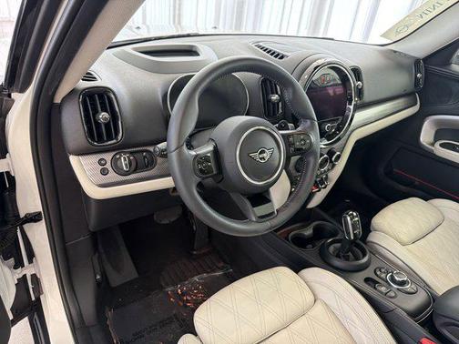 2023 MINI Countryman Cooper S