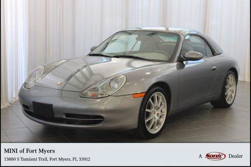 2001 Porsche 911 Carrera 4