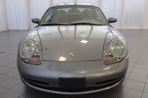 2001 Porsche 911 Carrera 4