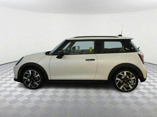 2025 MINI Hardtop Cooper