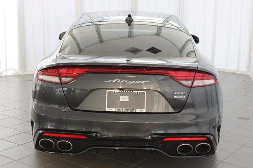 2022 Kia Stinger GT1