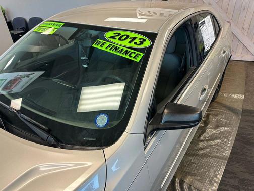 2013 Chevrolet Malibu 1LS