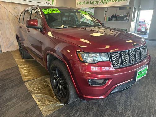 Velvet Red Pearlcoat 2019 Jeep Grand Cherokee Altitude