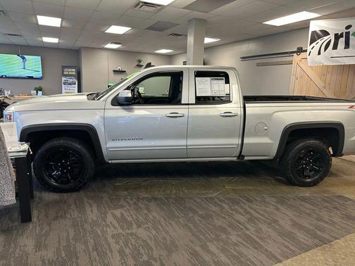 2017 Chevrolet Silverado 1500 2LT