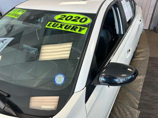 2020 Nissan Altima SR Intelligent AWD