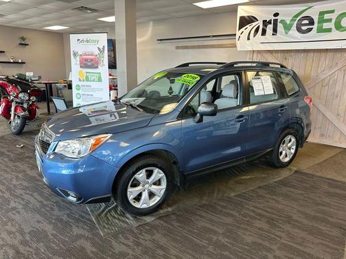 2016 Subaru Forester 2.5i
