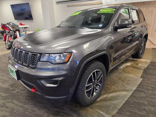 2020 Jeep Grand Cherokee Trailhawk