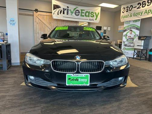 Black 2015 BMW 320 i